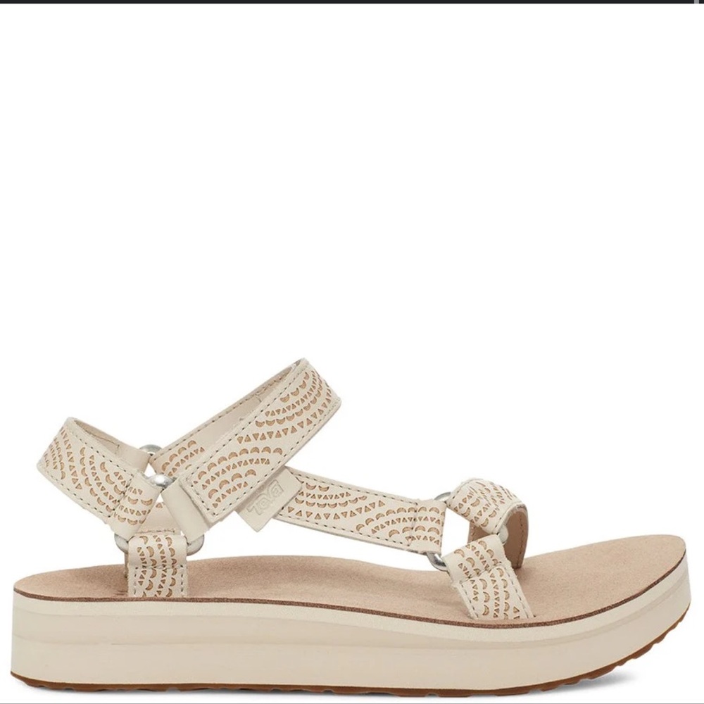 Teva Cream‎ Platform Sandals